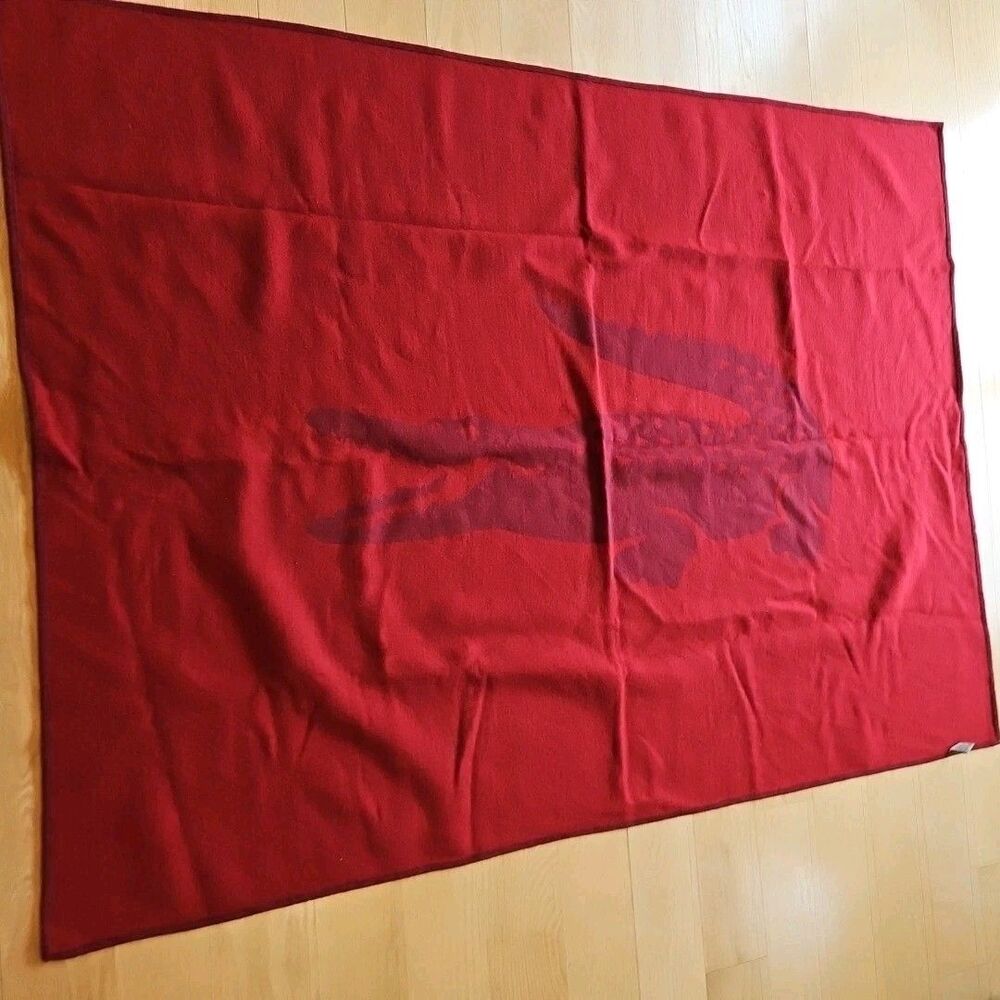 Lacoste Vtg. Croc/Alligator Logo Knit Throw 49"x66" DEEP RED Wool‎ Blend Sports - Picture 3 of 7